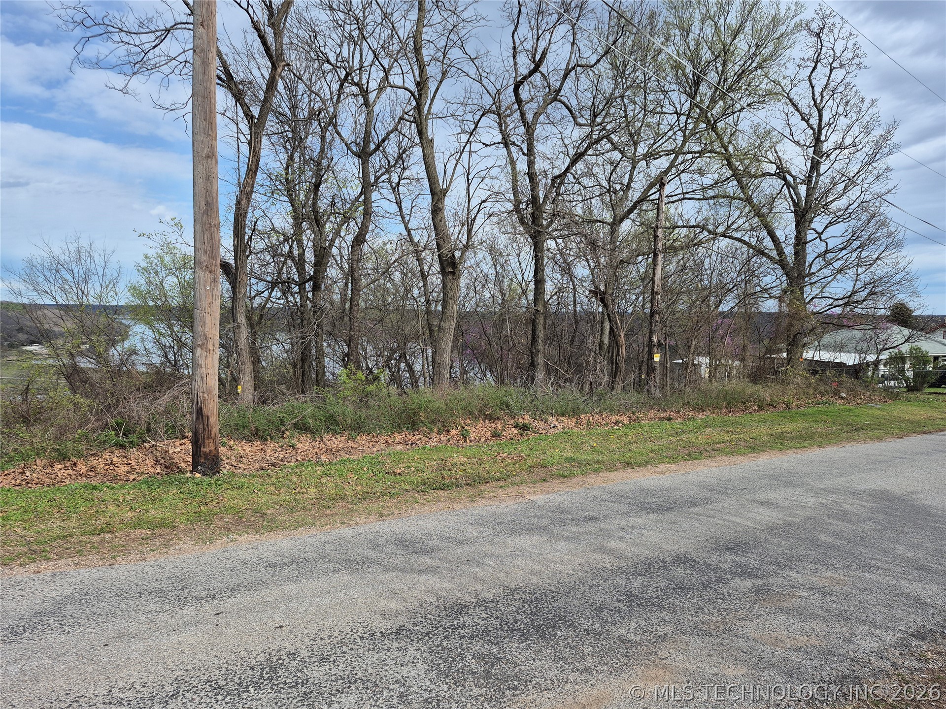 341 E 437 Road Spavinaw OK 74366