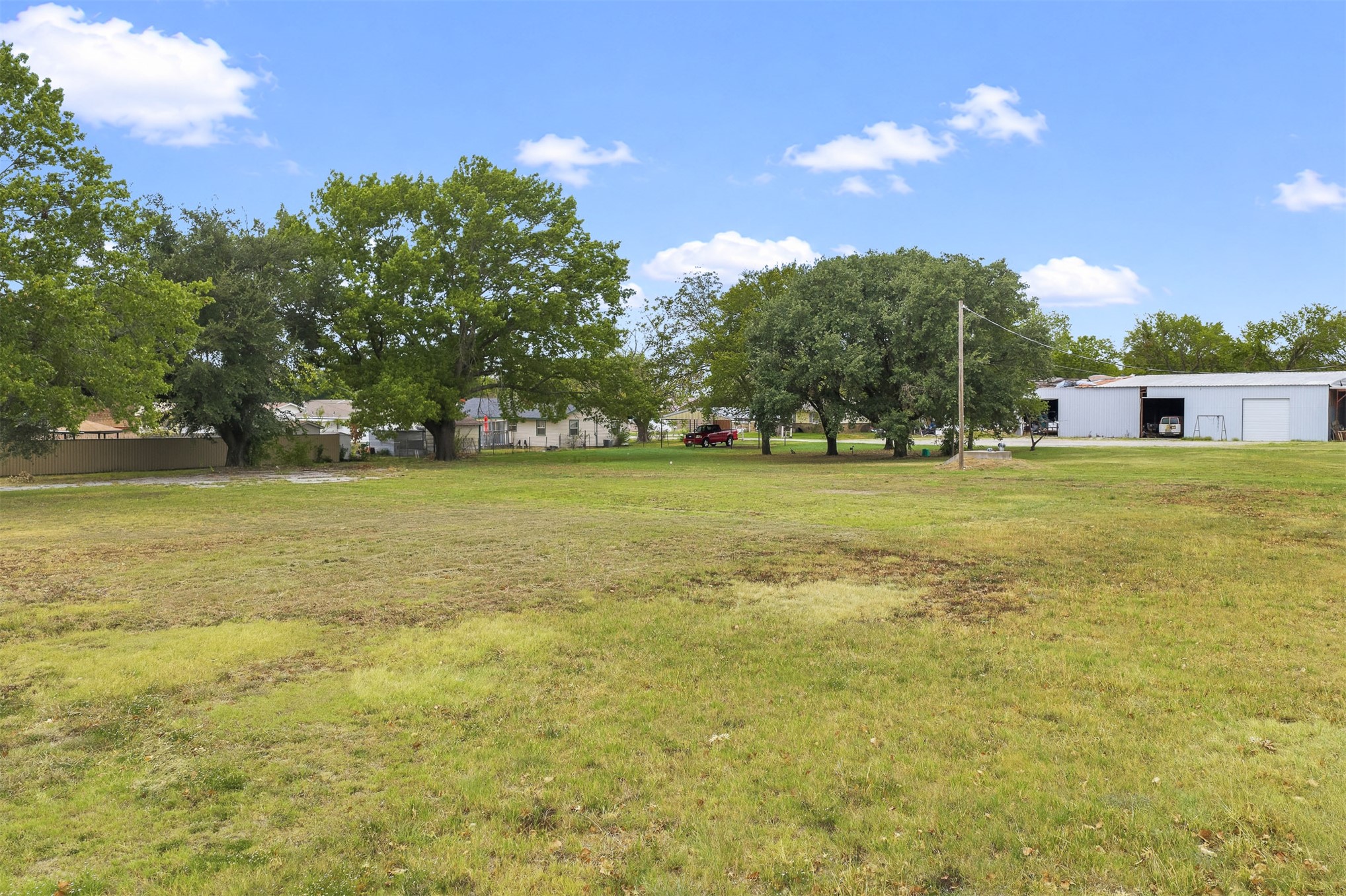 Higgins Street Marietta OK 73448