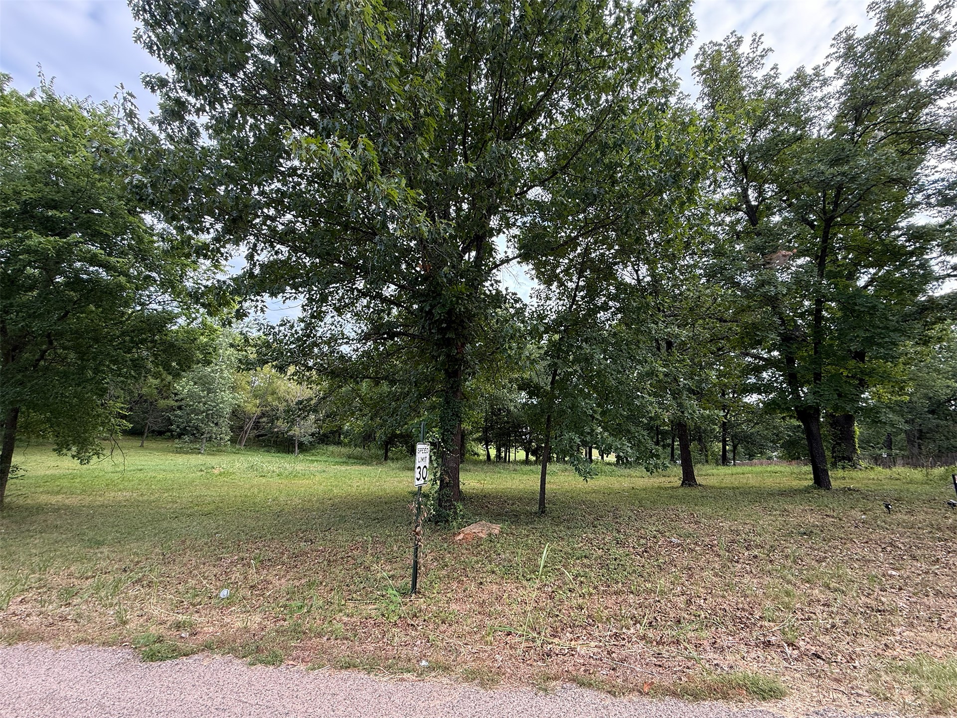 000 Rolling Wood Hills Drive Durant OK 74701