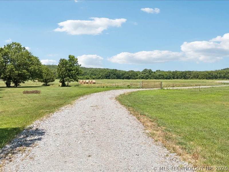 5763 Lakeview Drive Mounds OK 74047