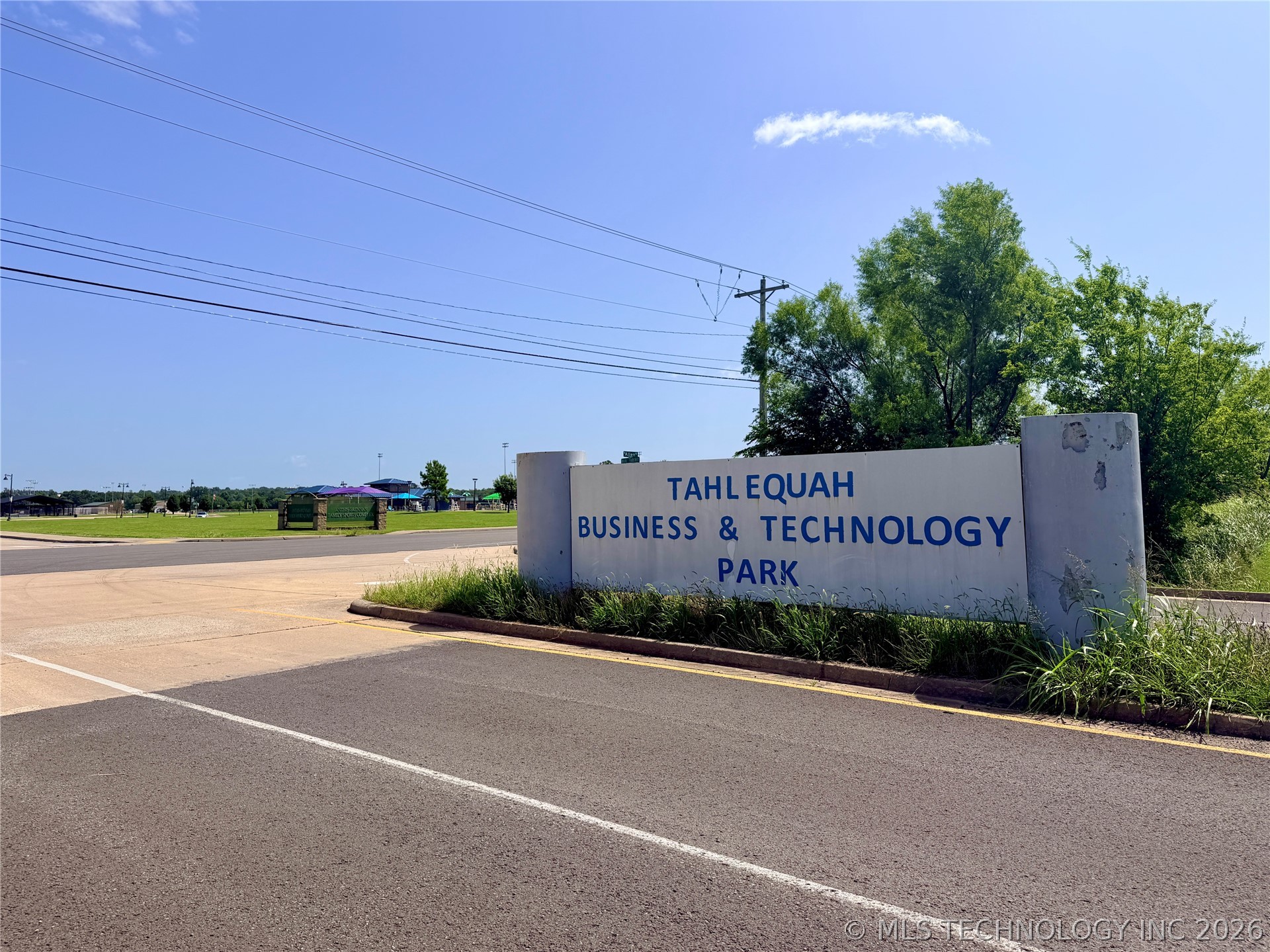 1045 W Allen Road Tahlequah OK 74464