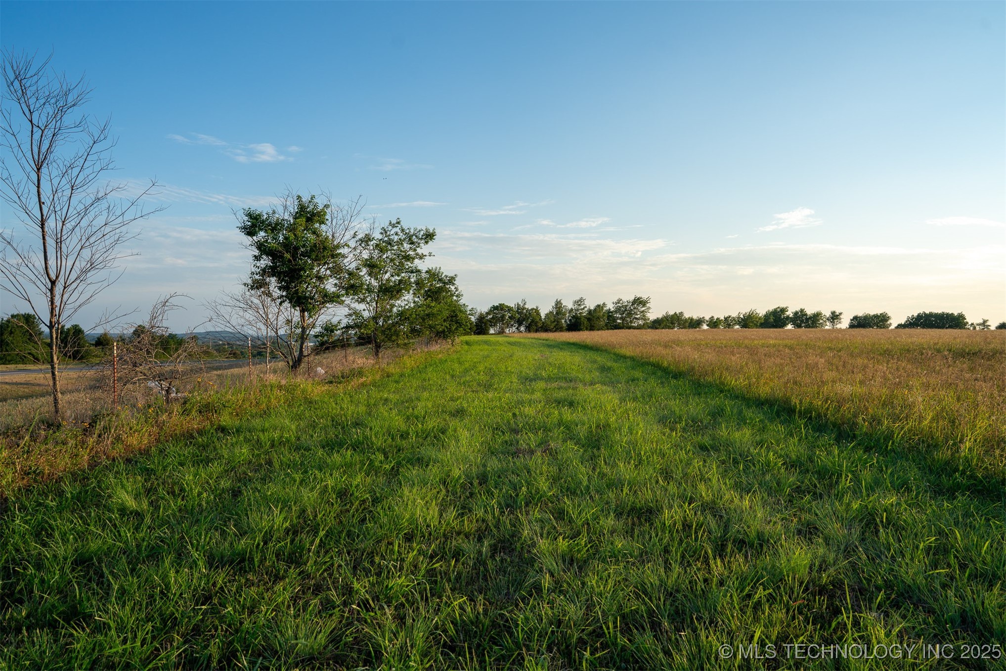 17022 W Grandview Road Tahlequah OK 74464
