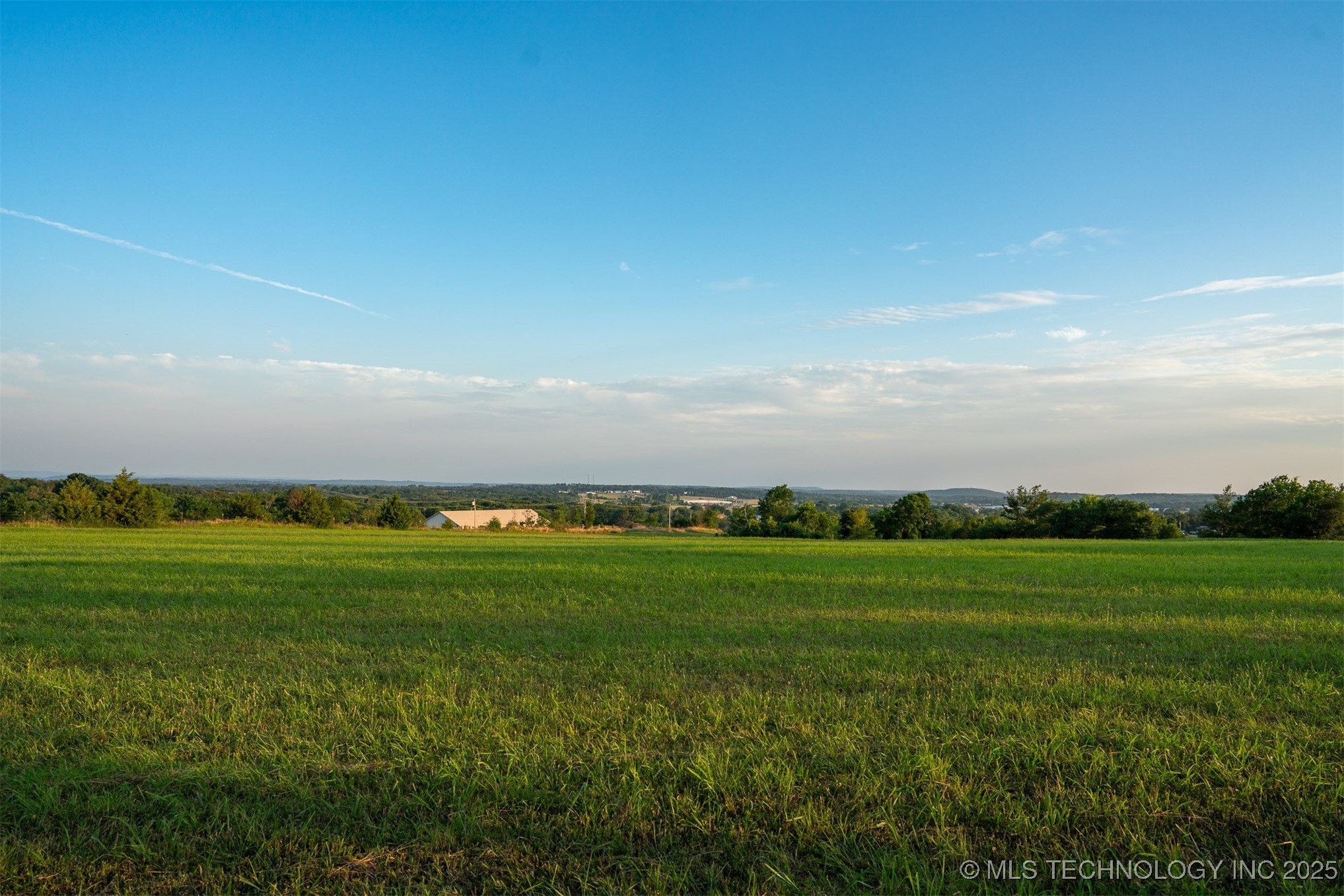 17022 W Grandview Road Tahlequah OK 74464