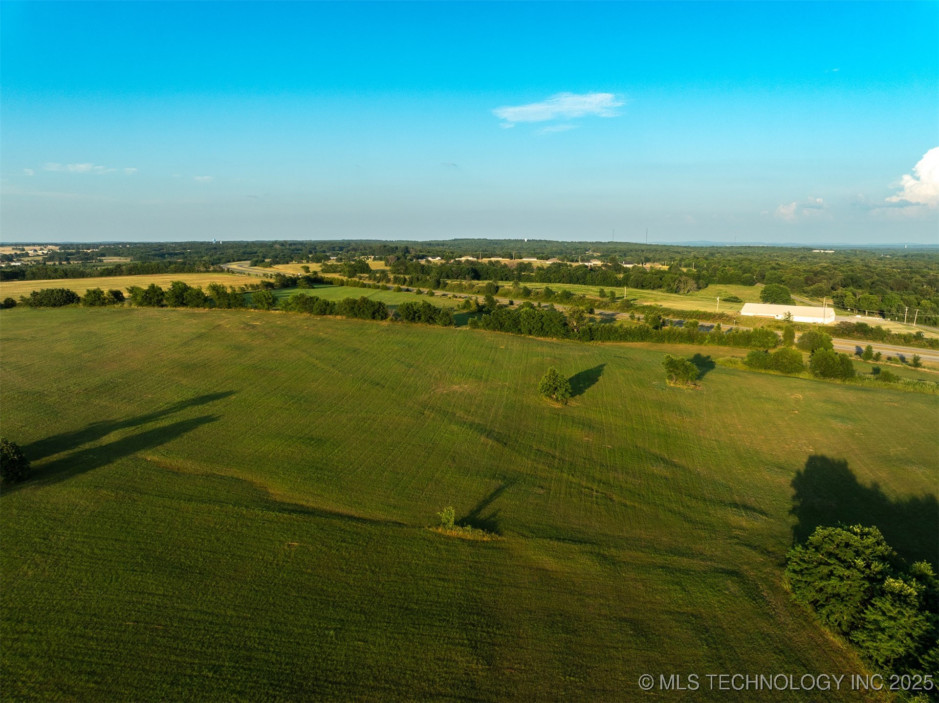 17022 W Grandview Road Tahlequah OK 74464