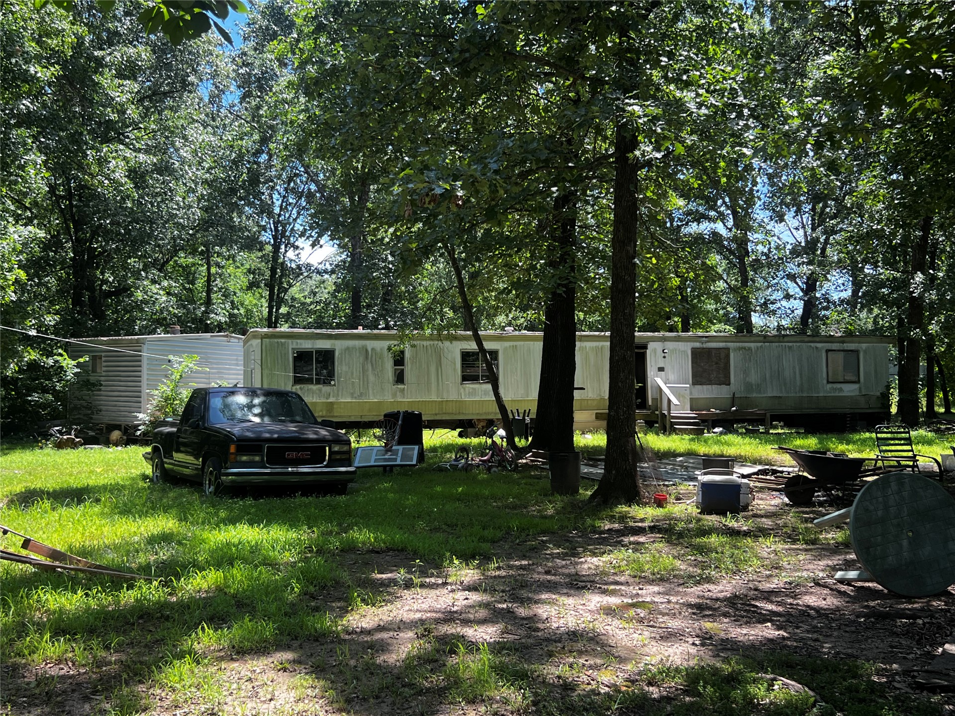 1939 Highway 28 Eucha OK 74342