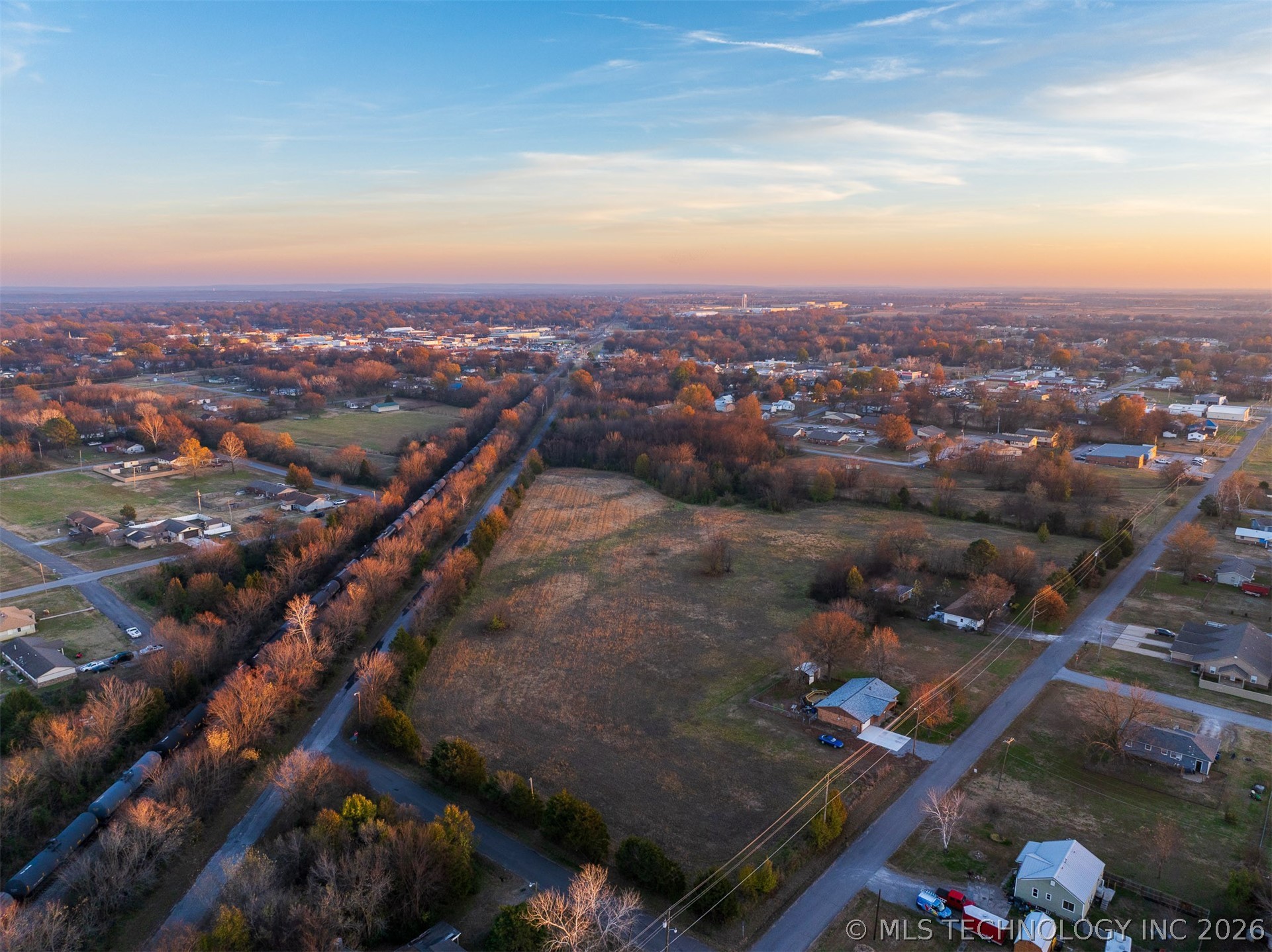 8 N Pierce Avenue Wagoner OK 74467