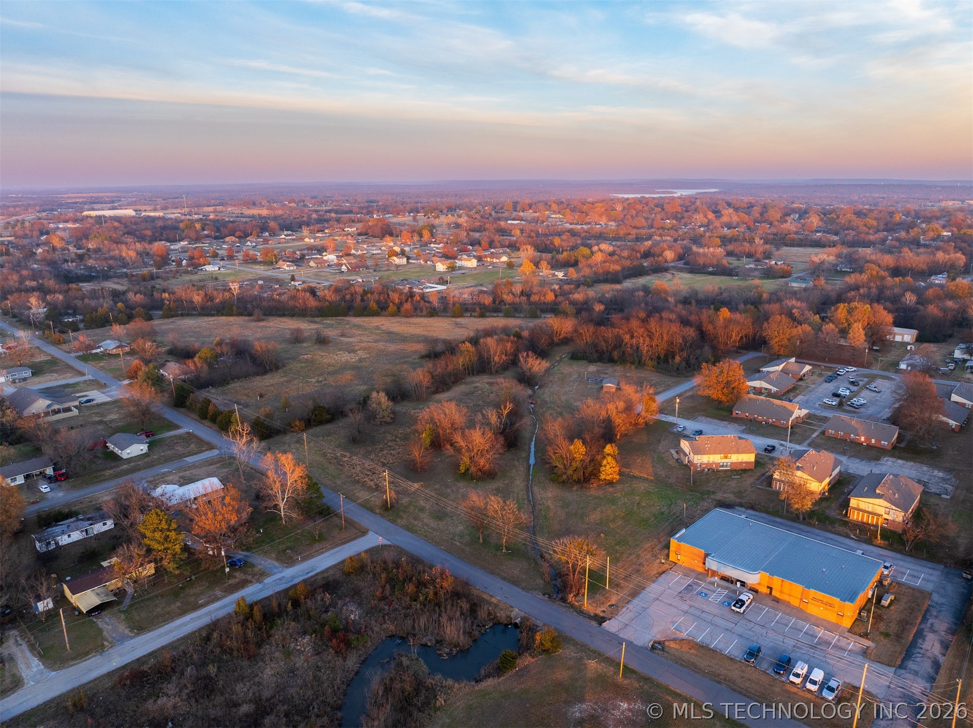8 N Pierce Avenue Wagoner OK 74467
