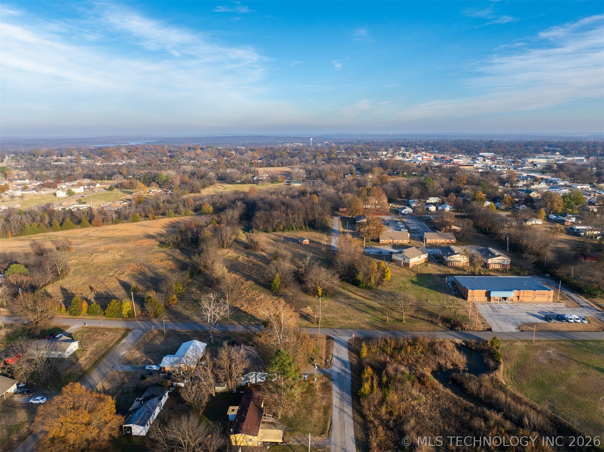 8 N Pierce Avenue Wagoner OK 74467