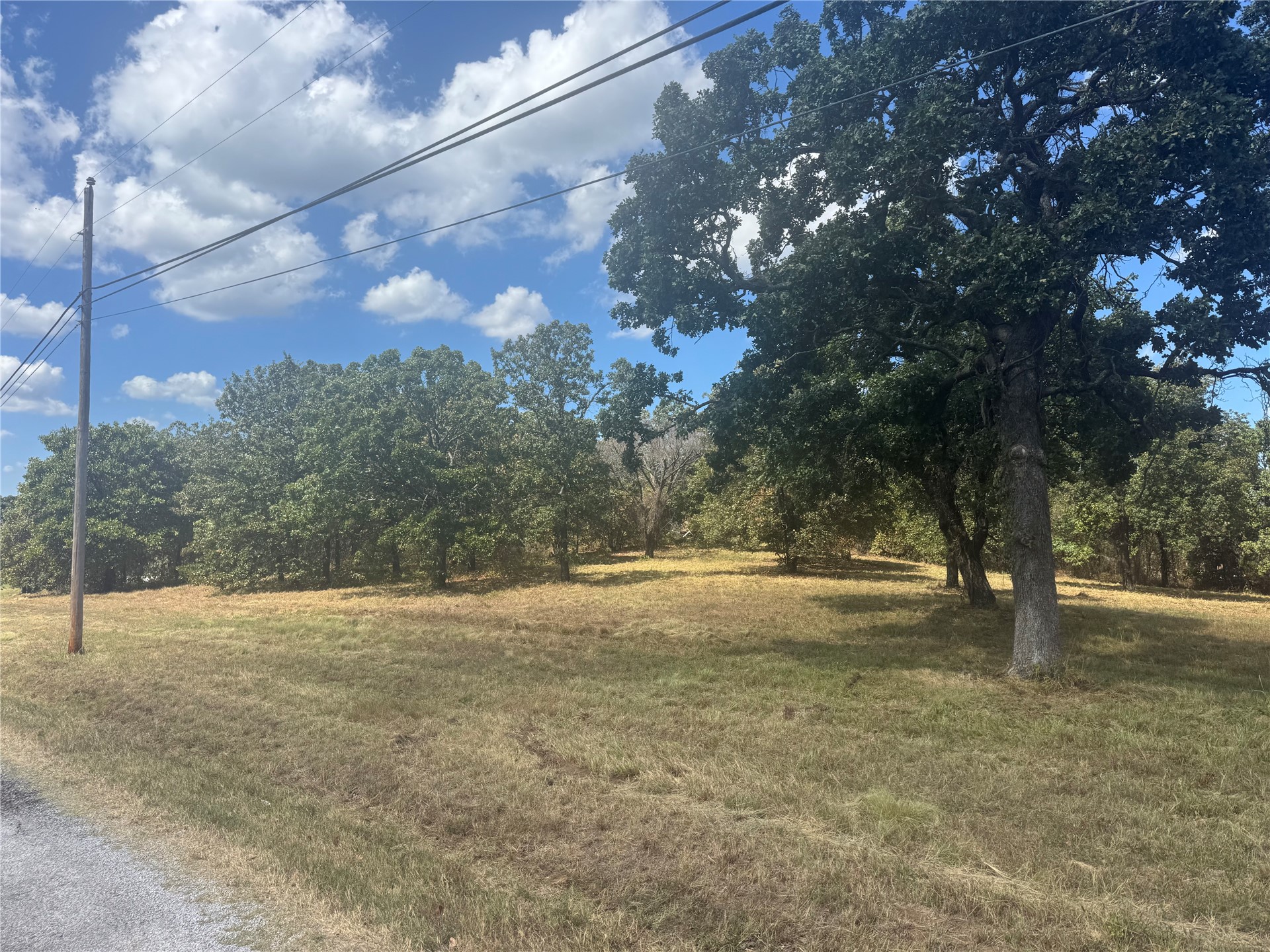 9213 W 20 Highway Skiatook OK 74070