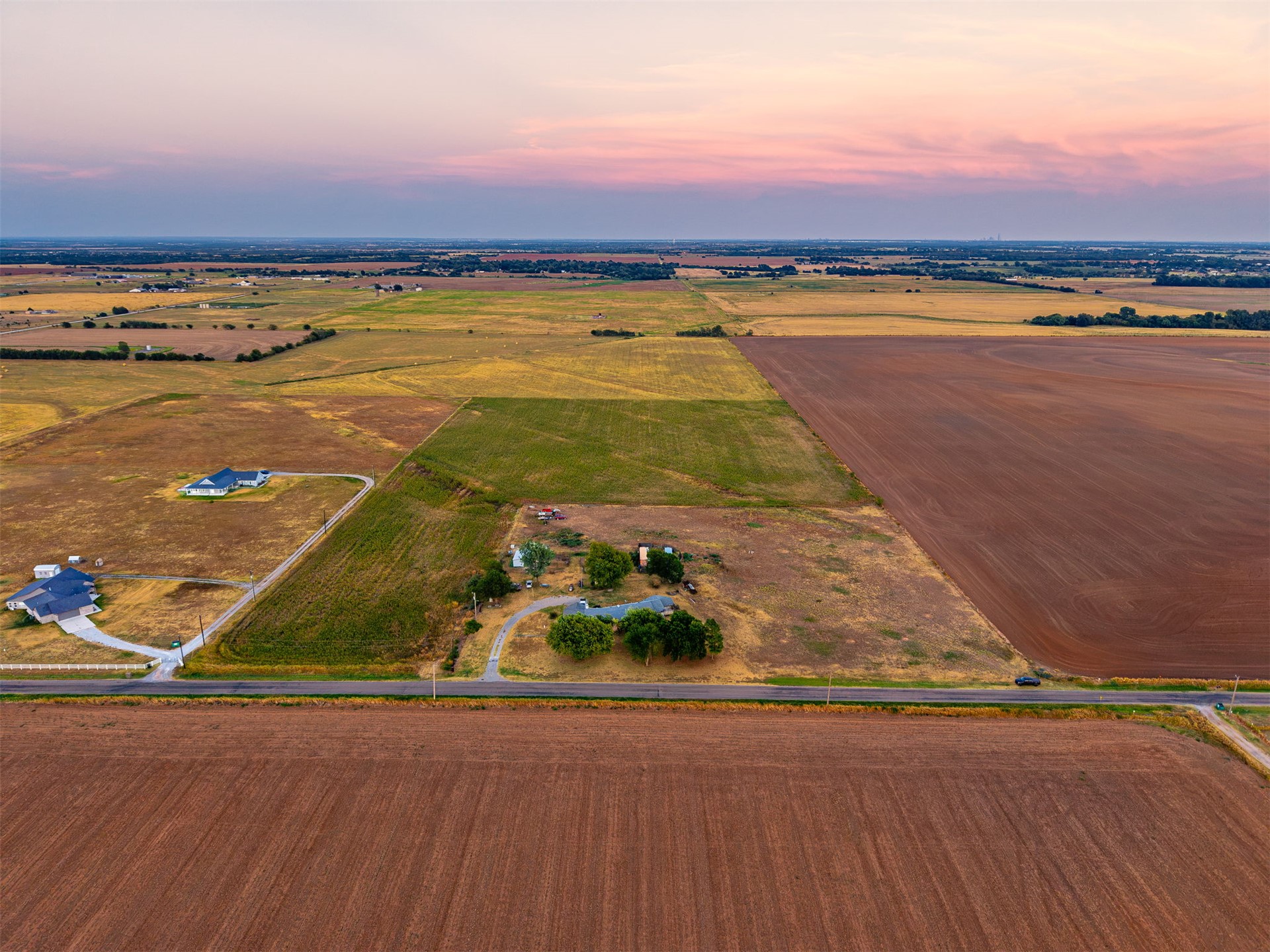 16 N Gregory Road Yukon OK 73099