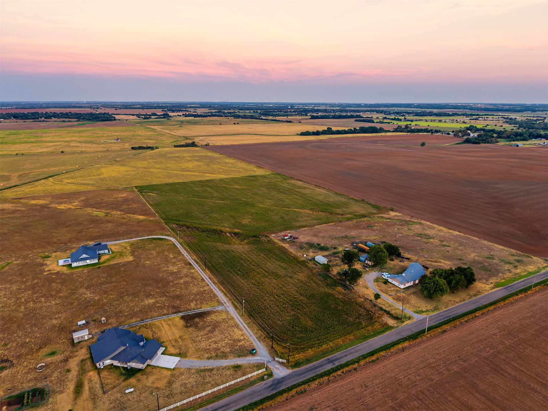 16 N Gregory Road Yukon OK 73099