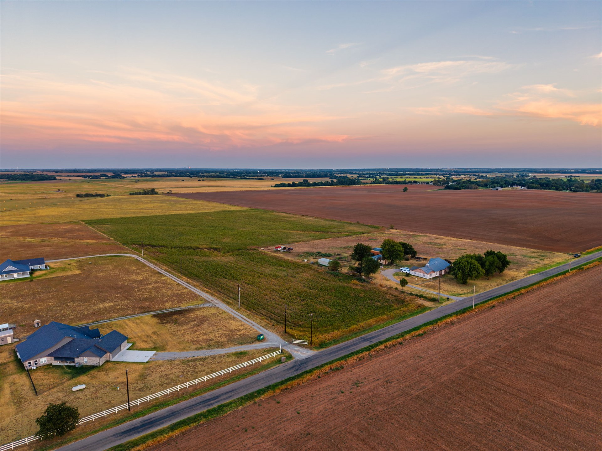 16 N Gregory Road Yukon OK 73099
