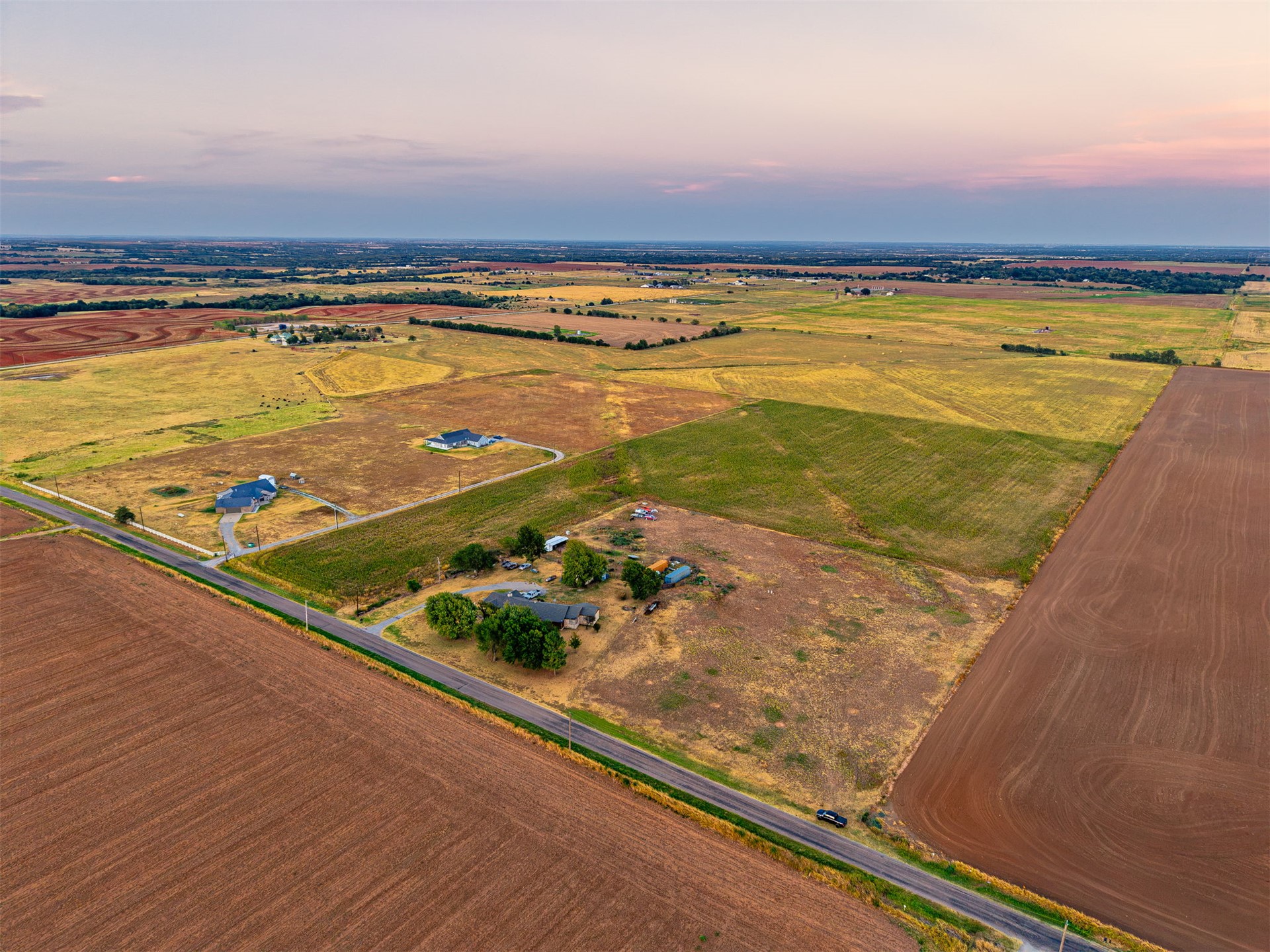 16 N Gregory Road Yukon OK 73099
