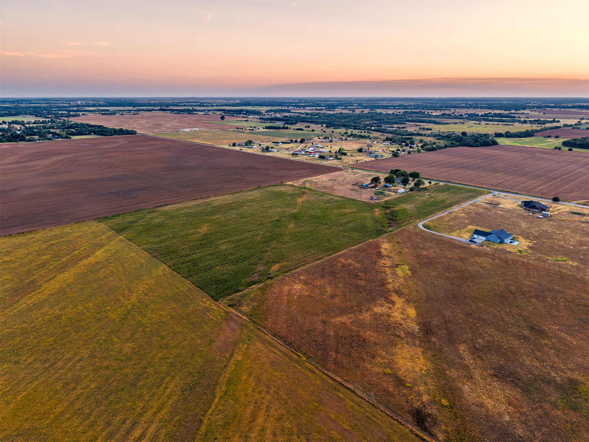 16 N Gregory Road Yukon OK 73099