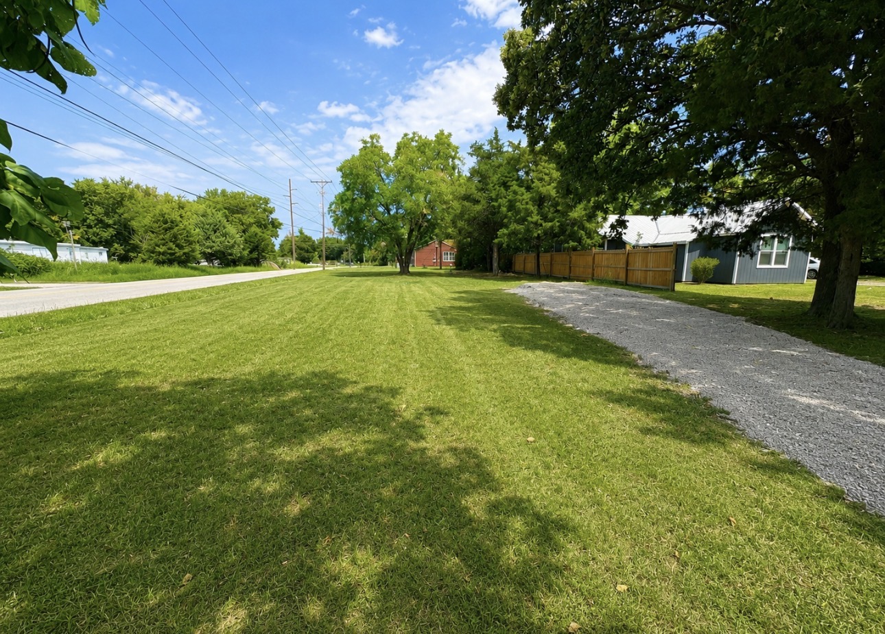 1605 E 75th Street N Tulsa OK 74126
