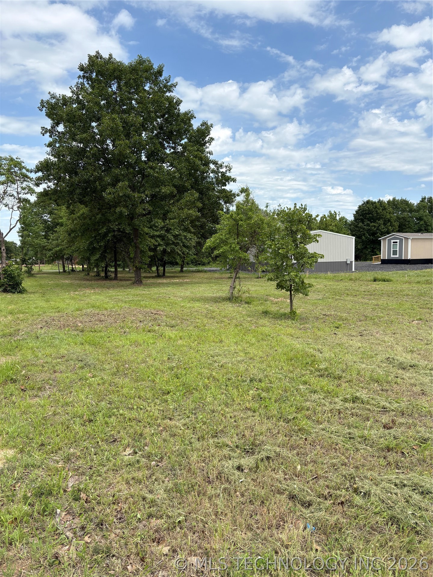 4 E 1168 Road Eufaula OK 74432