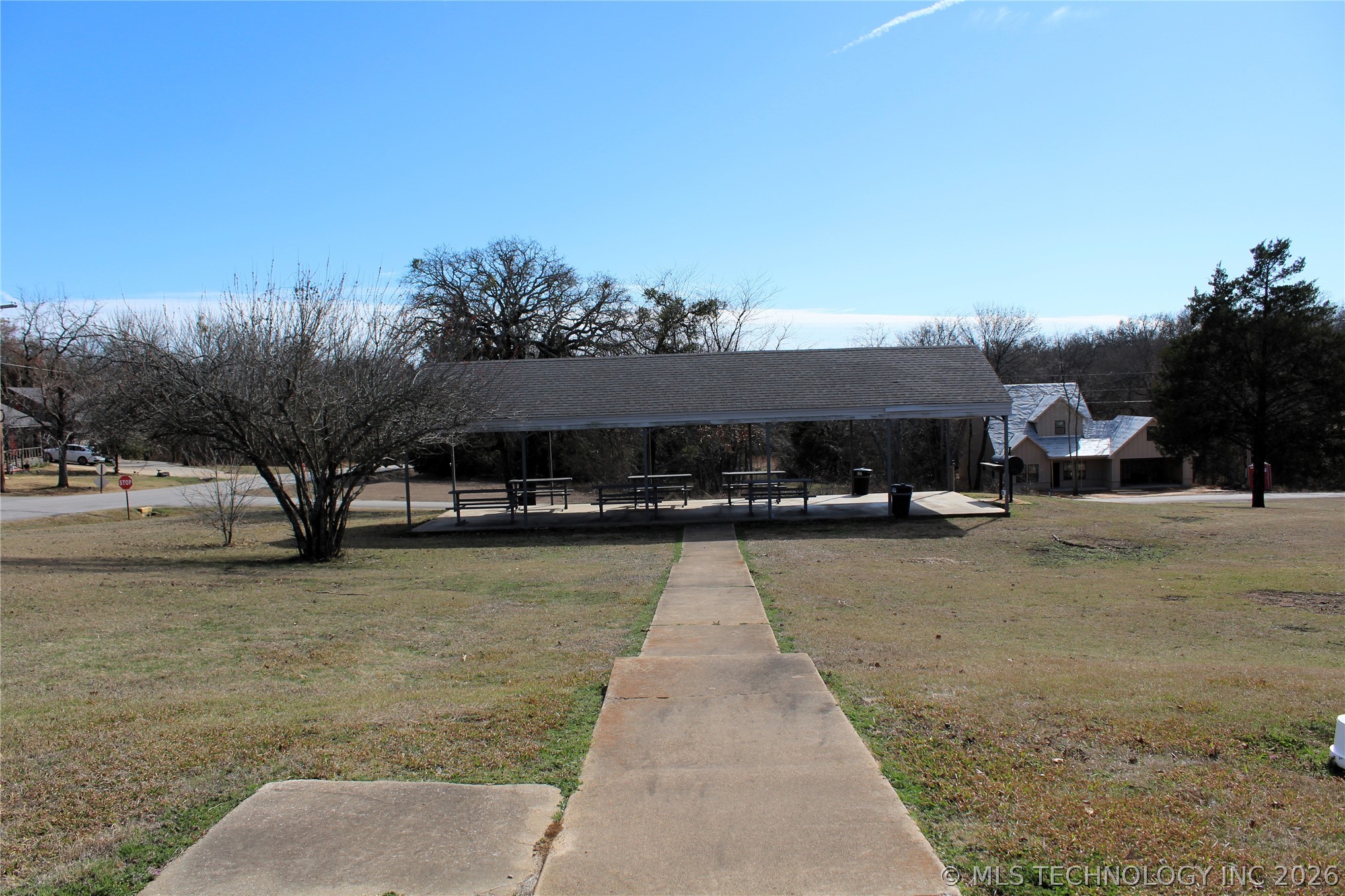 1901 River Oak Drive Kingston OK 73439