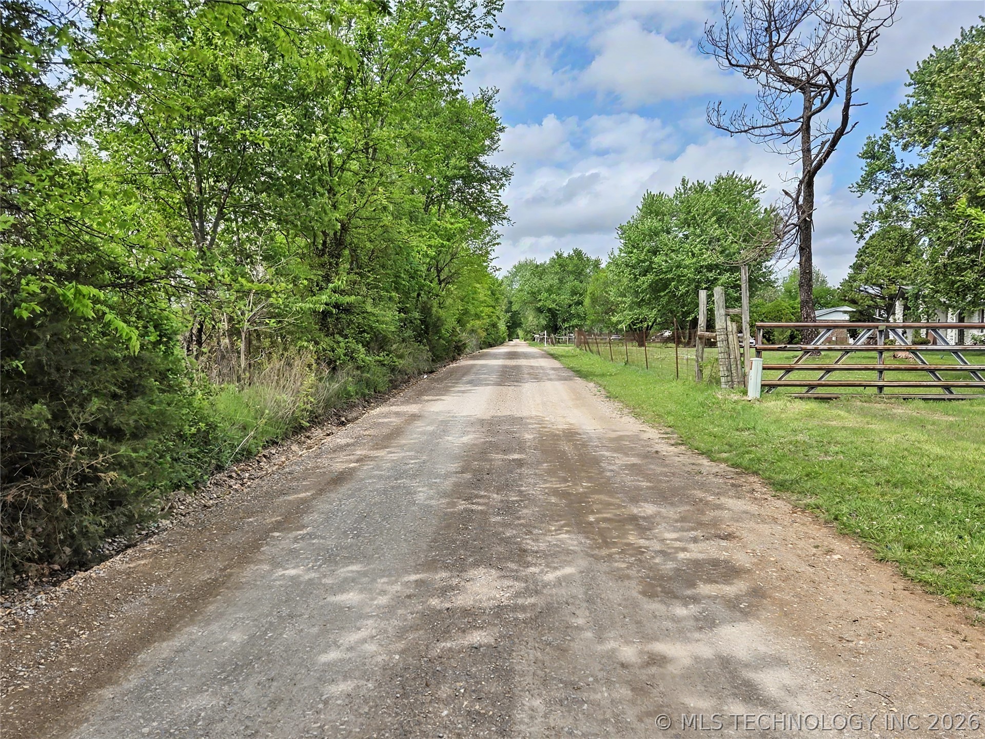 16424 Meadowlark Lane Hulbert OK 74441
