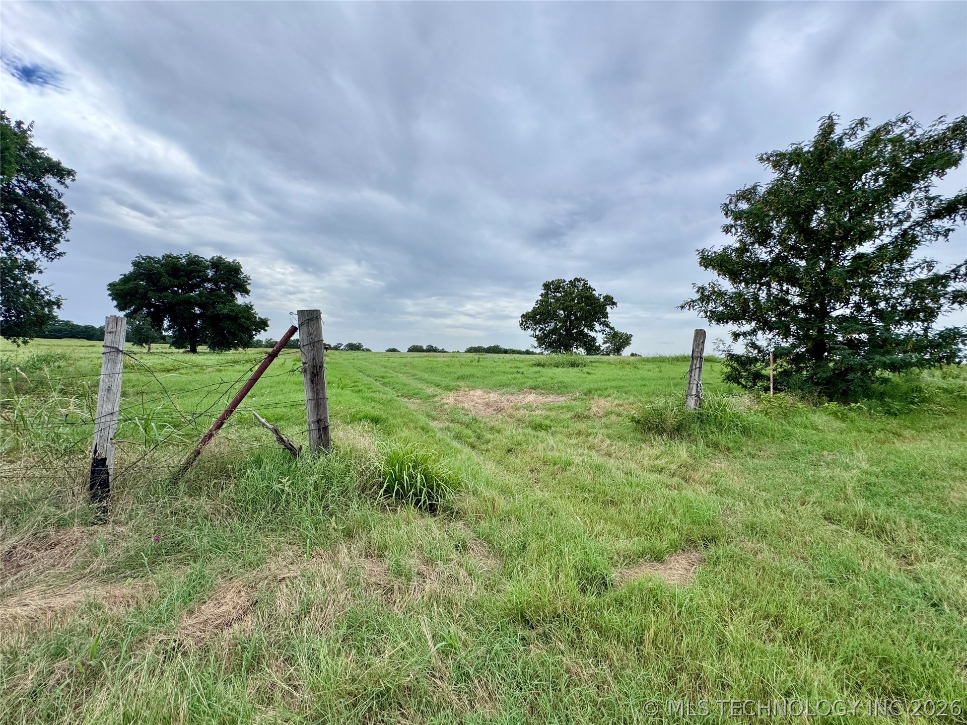 3689 No Man Road Healdton OK 73438