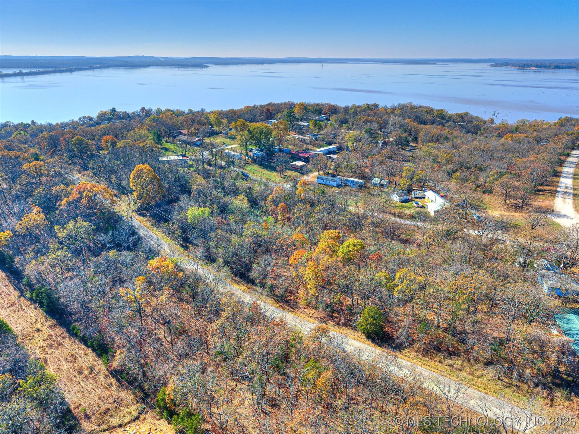 221 Robin Road Eufaula OK 74432