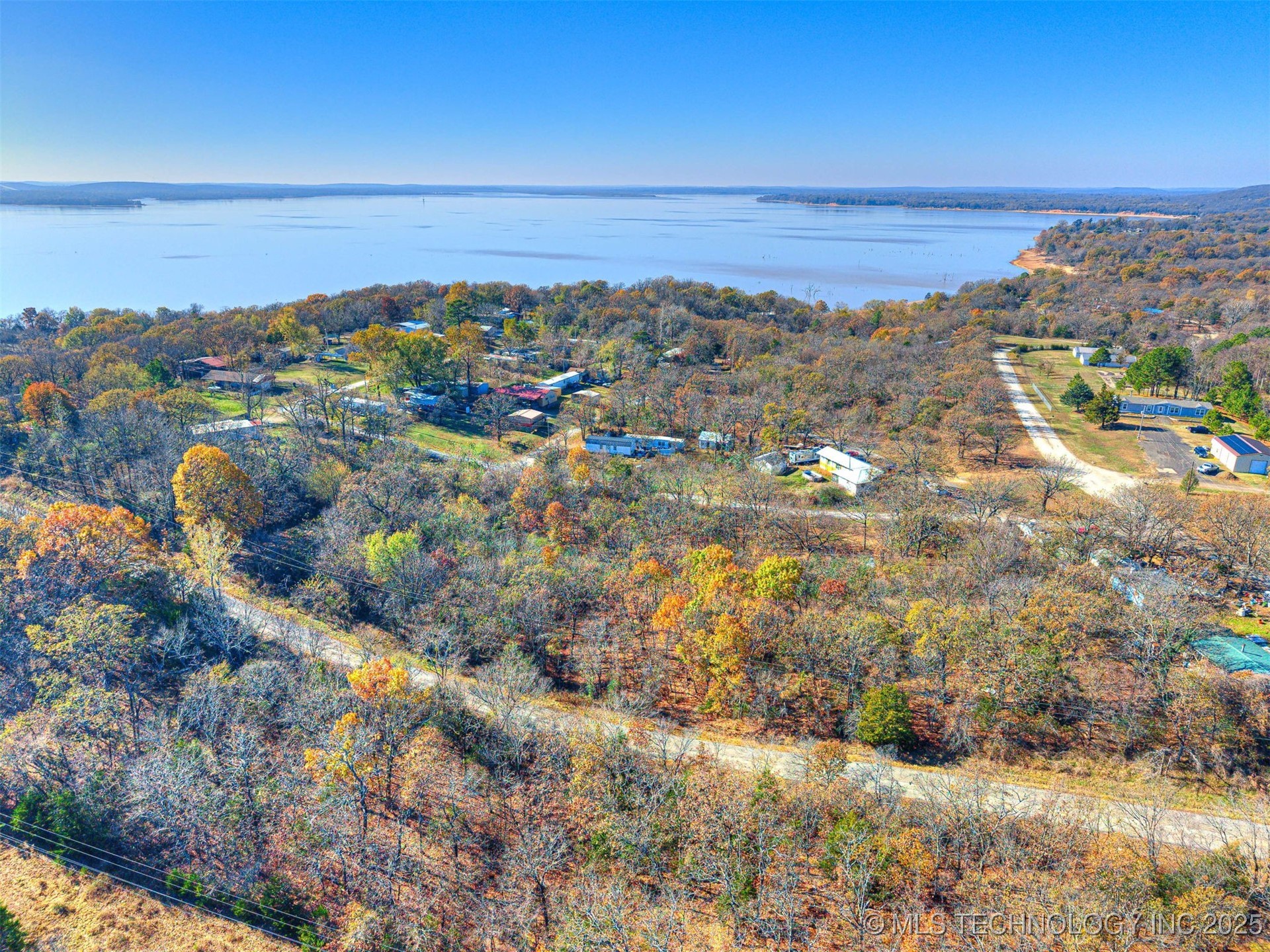 221 Robin Road Eufaula OK 74432