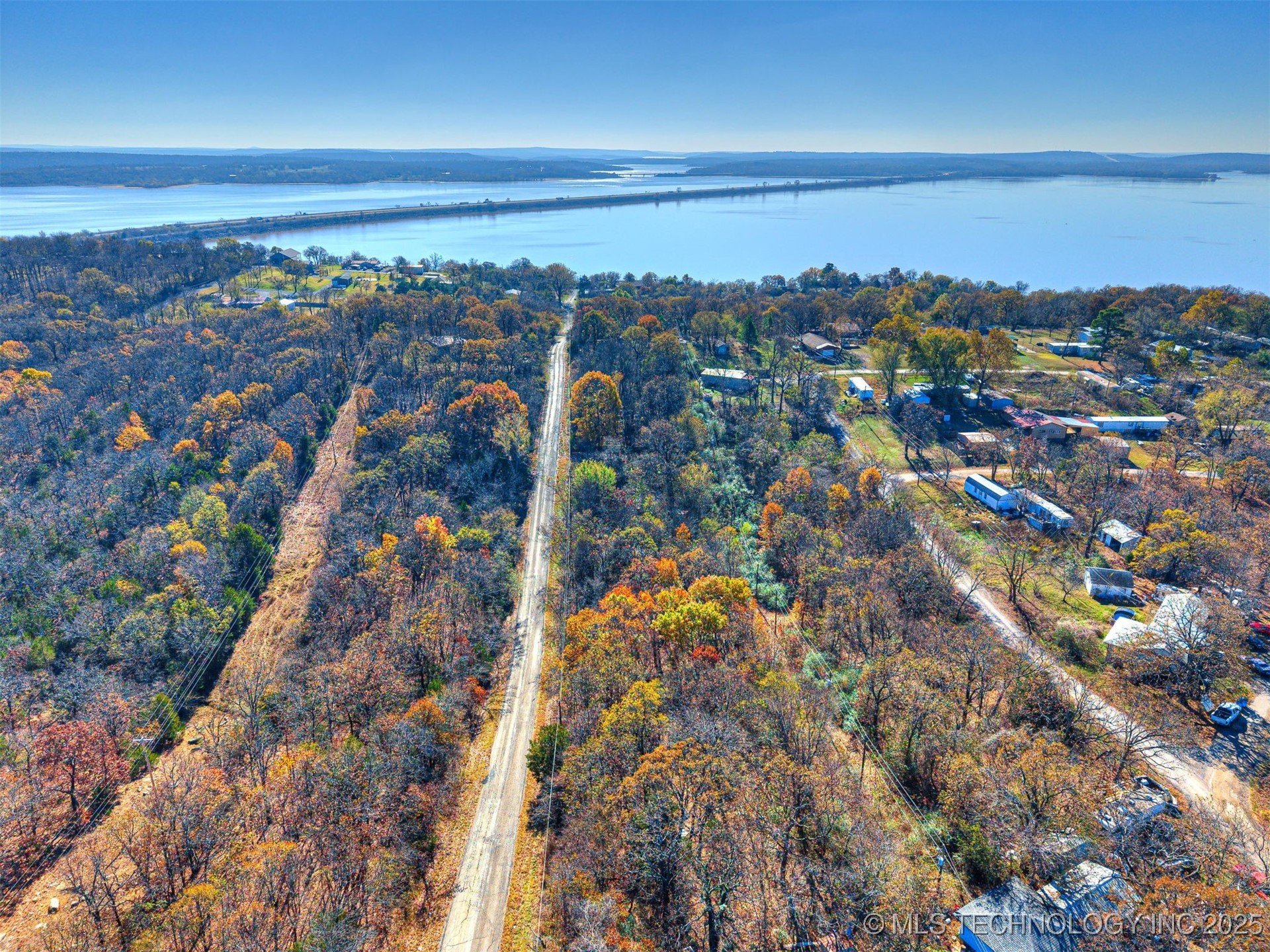 221 Robin Road Eufaula OK 74432