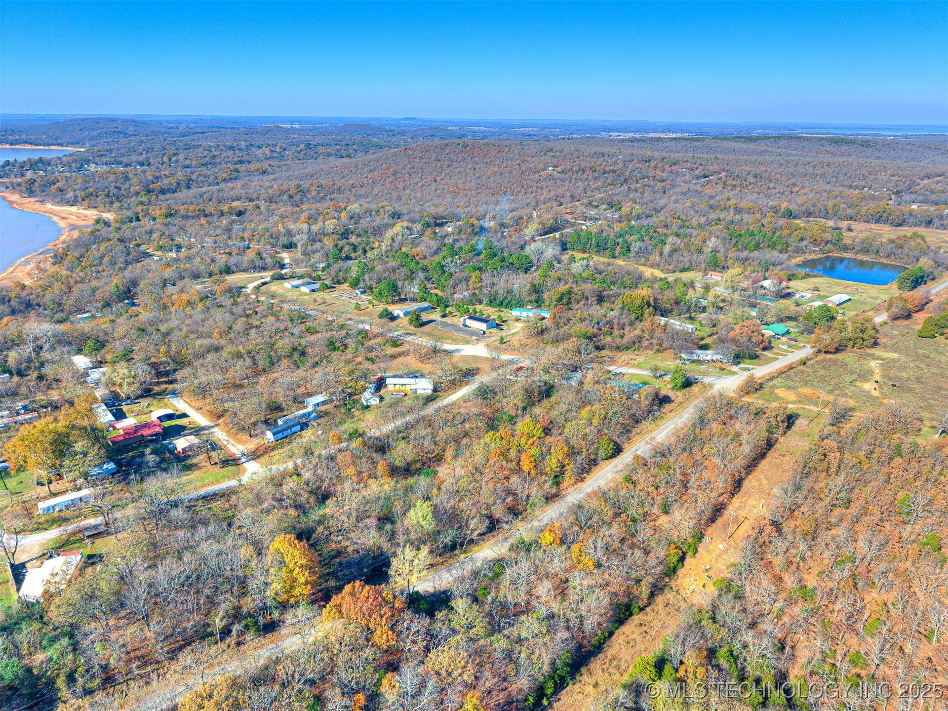 221 Robin Road Eufaula OK 74432