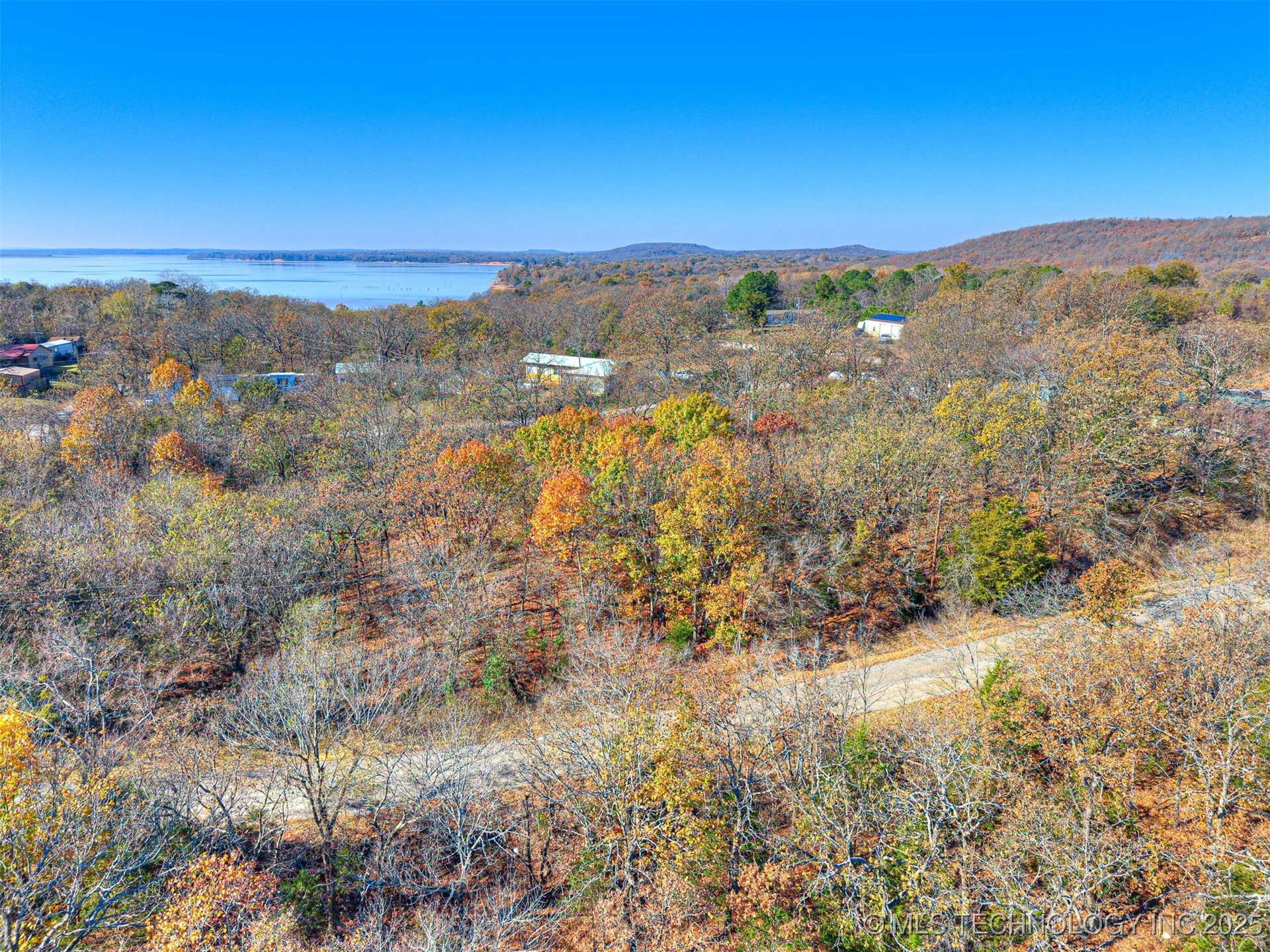 221 Robin Road Eufaula OK 74432