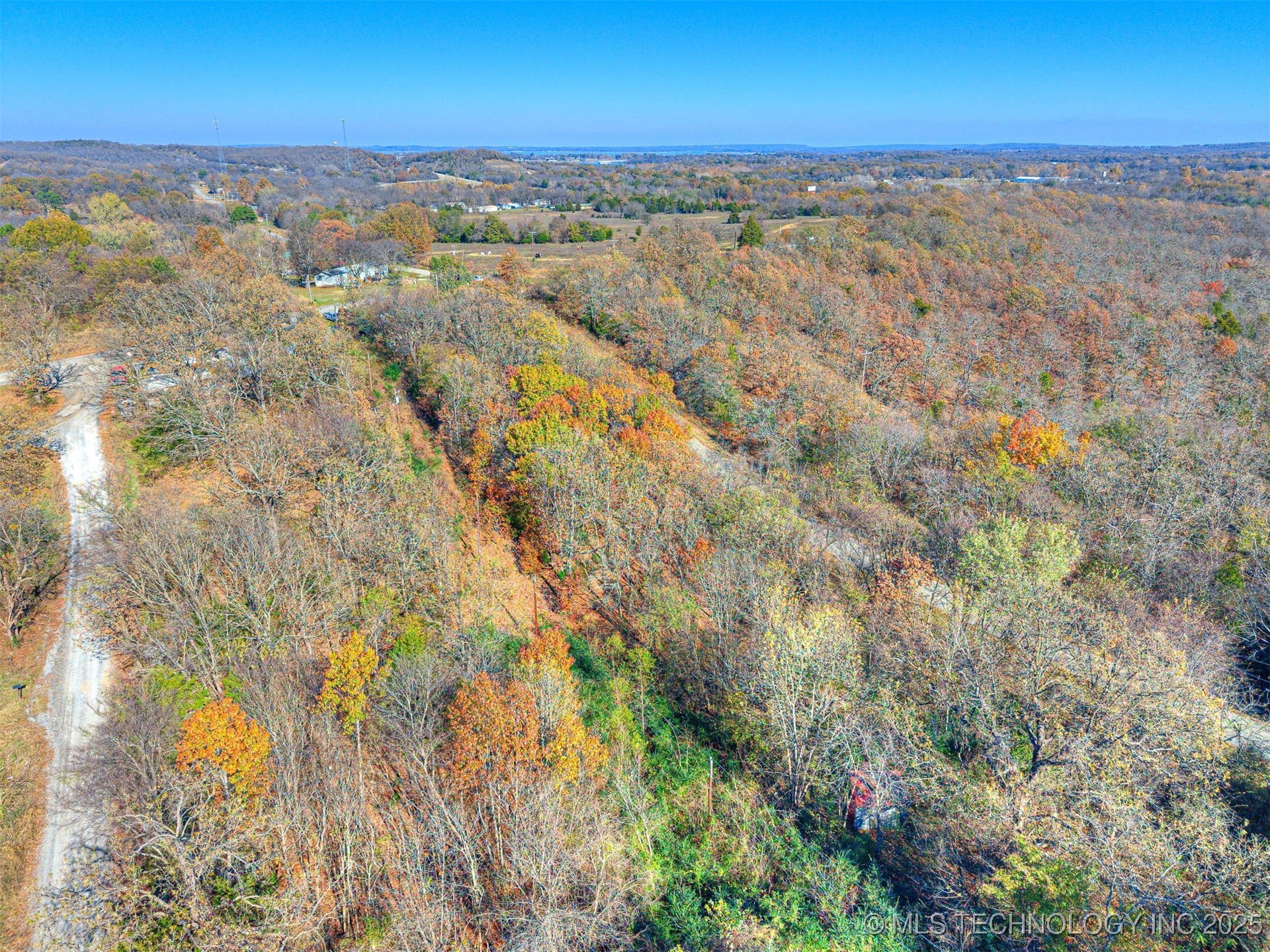 221 Robin Road Eufaula OK 74432