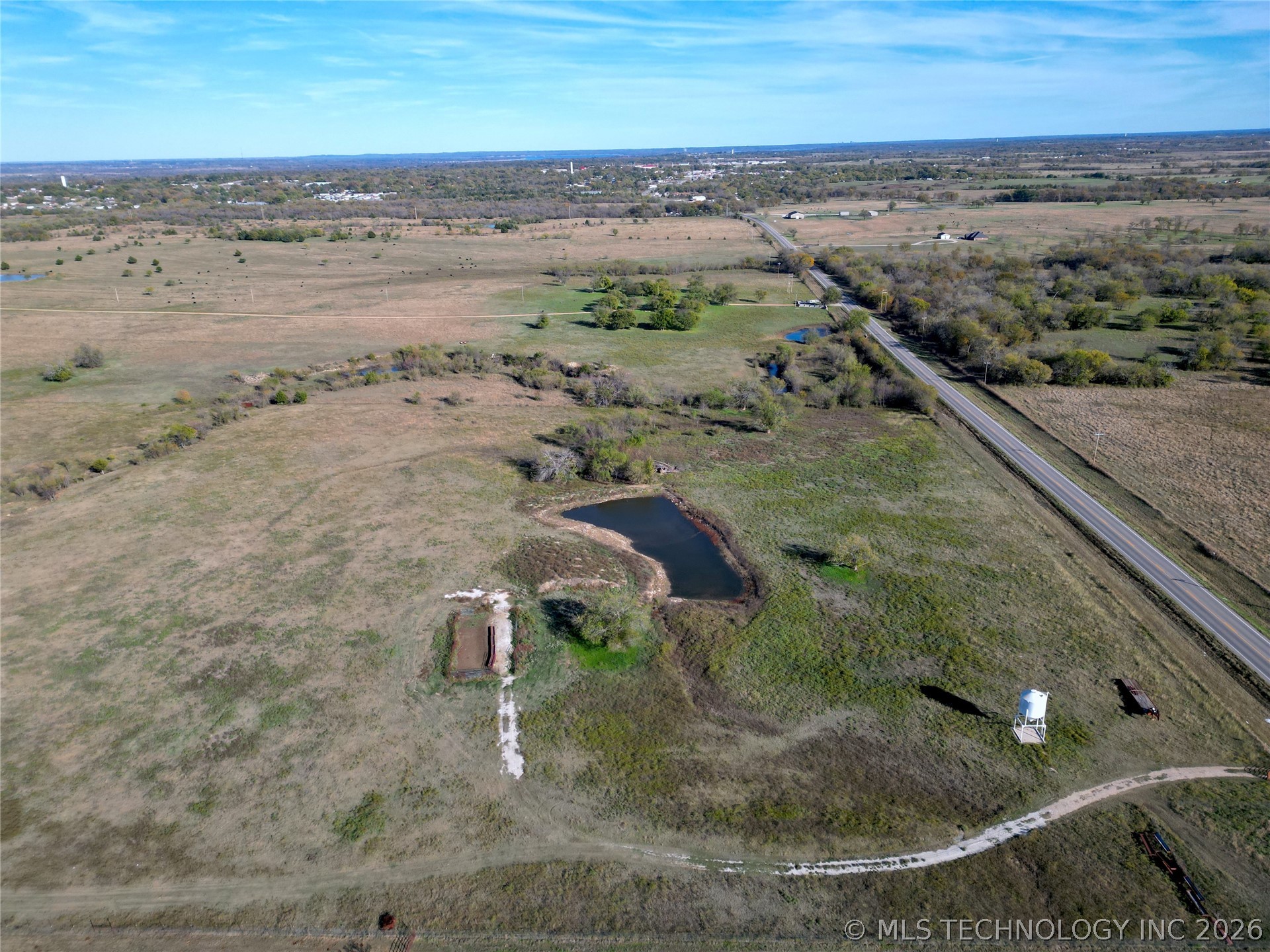 Highway 32 Kingston OK 73439