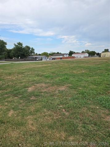 12 W 20 Highway Skiatook OK 74070