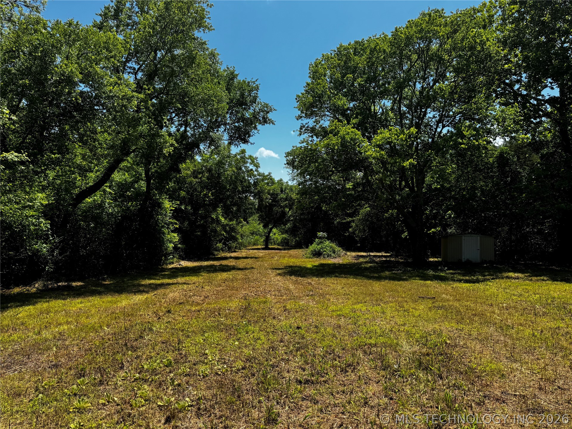 606 W 15th Street Tishomingo OK 73460