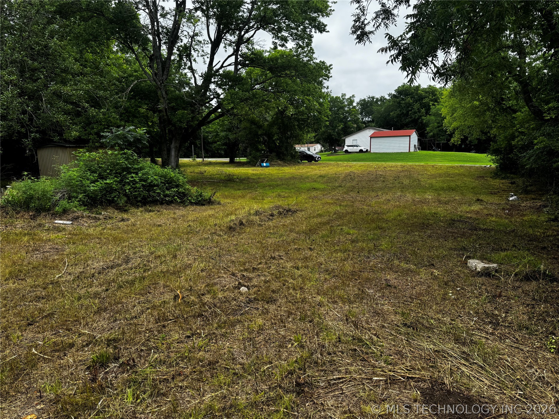 606 W 15th Street Tishomingo OK 73460