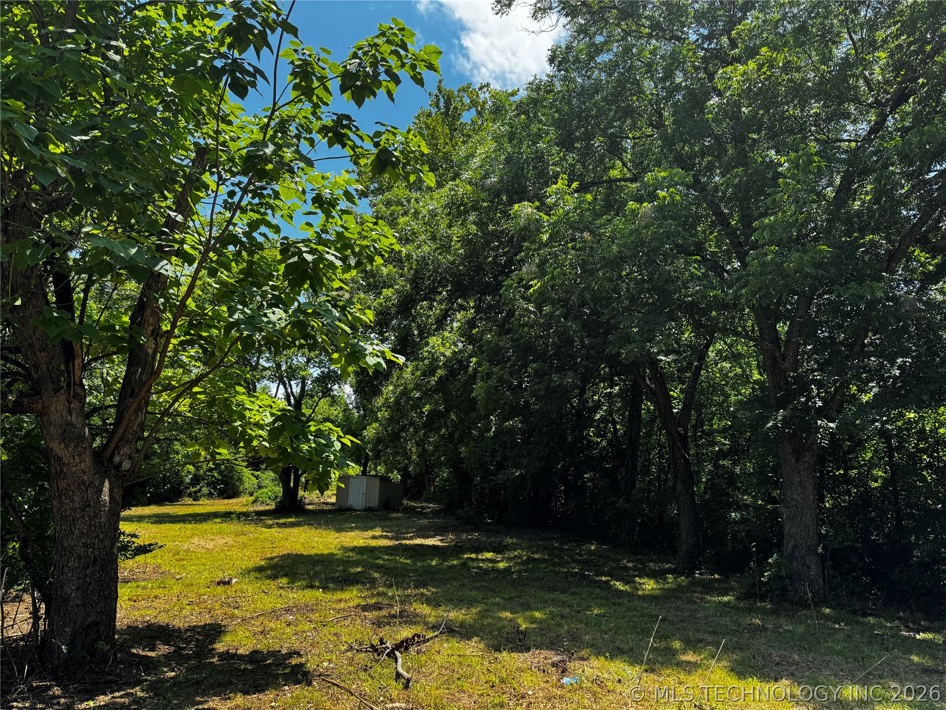 606 W 15th Street Tishomingo OK 73460