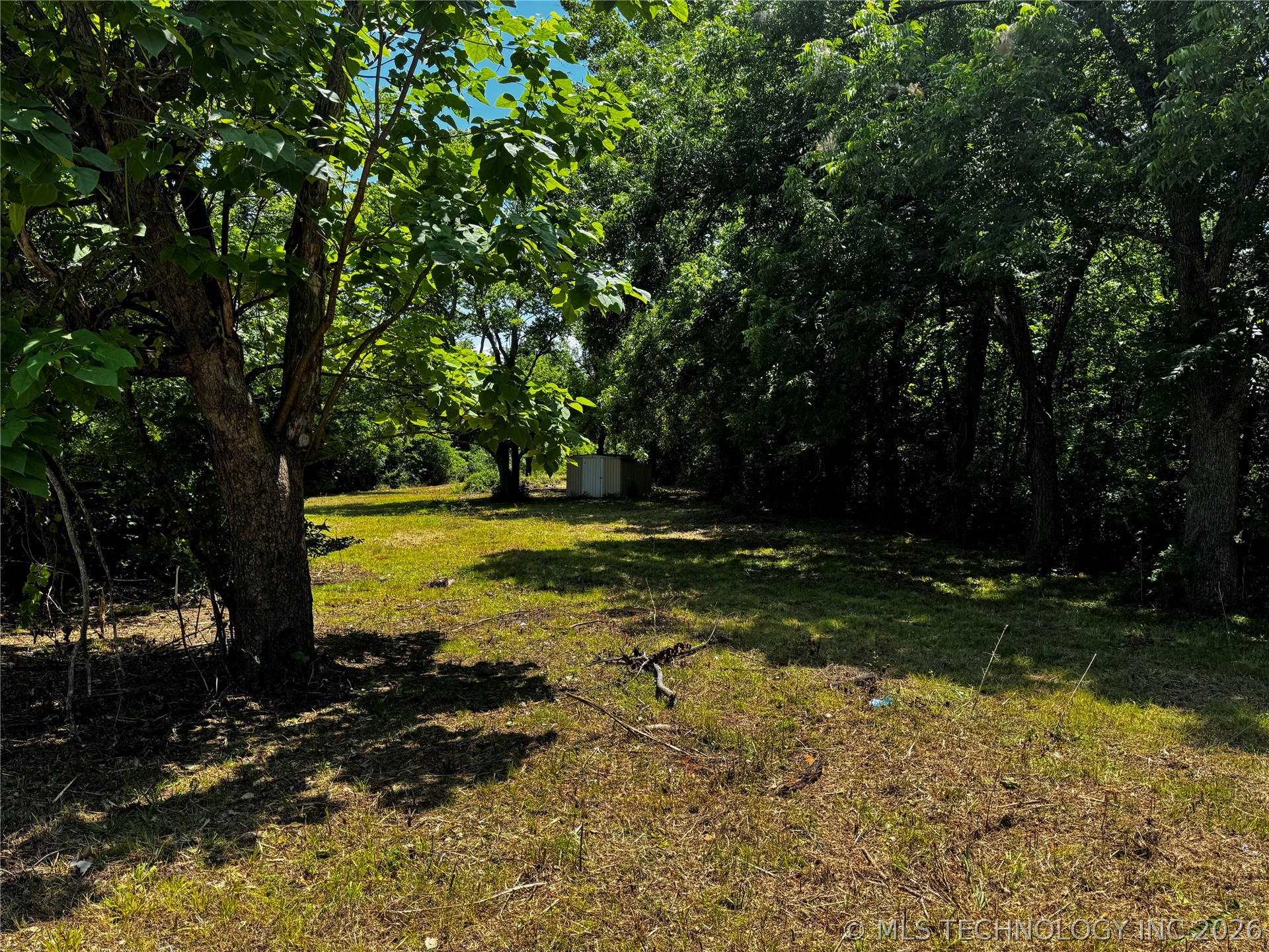 606 W 15th Street Tishomingo OK 73460