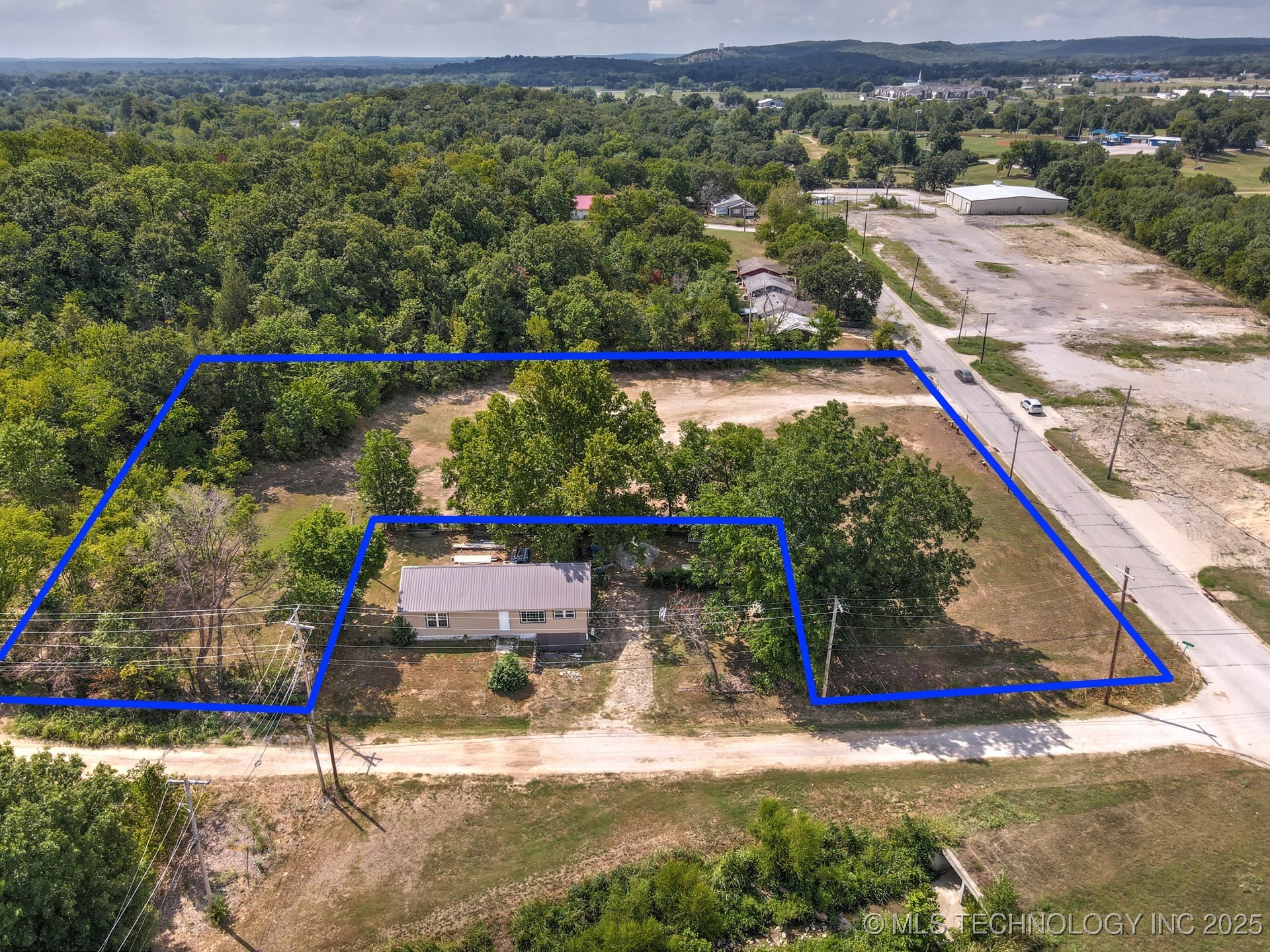 215 S Hawthorne Street Sapulpa OK 74066