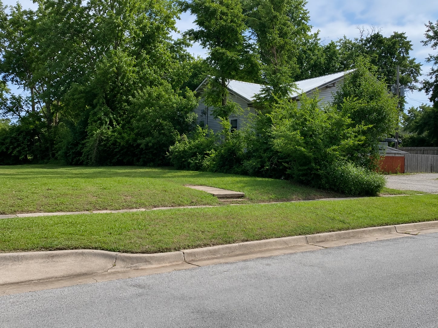 517 W 7th Street Bristow OK 74010