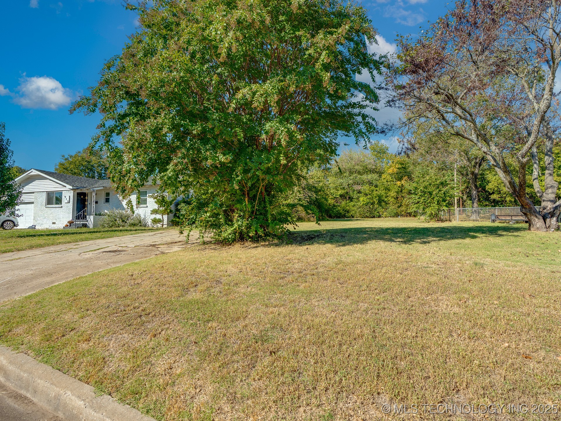 908 W 22nd Ada OK 74820
