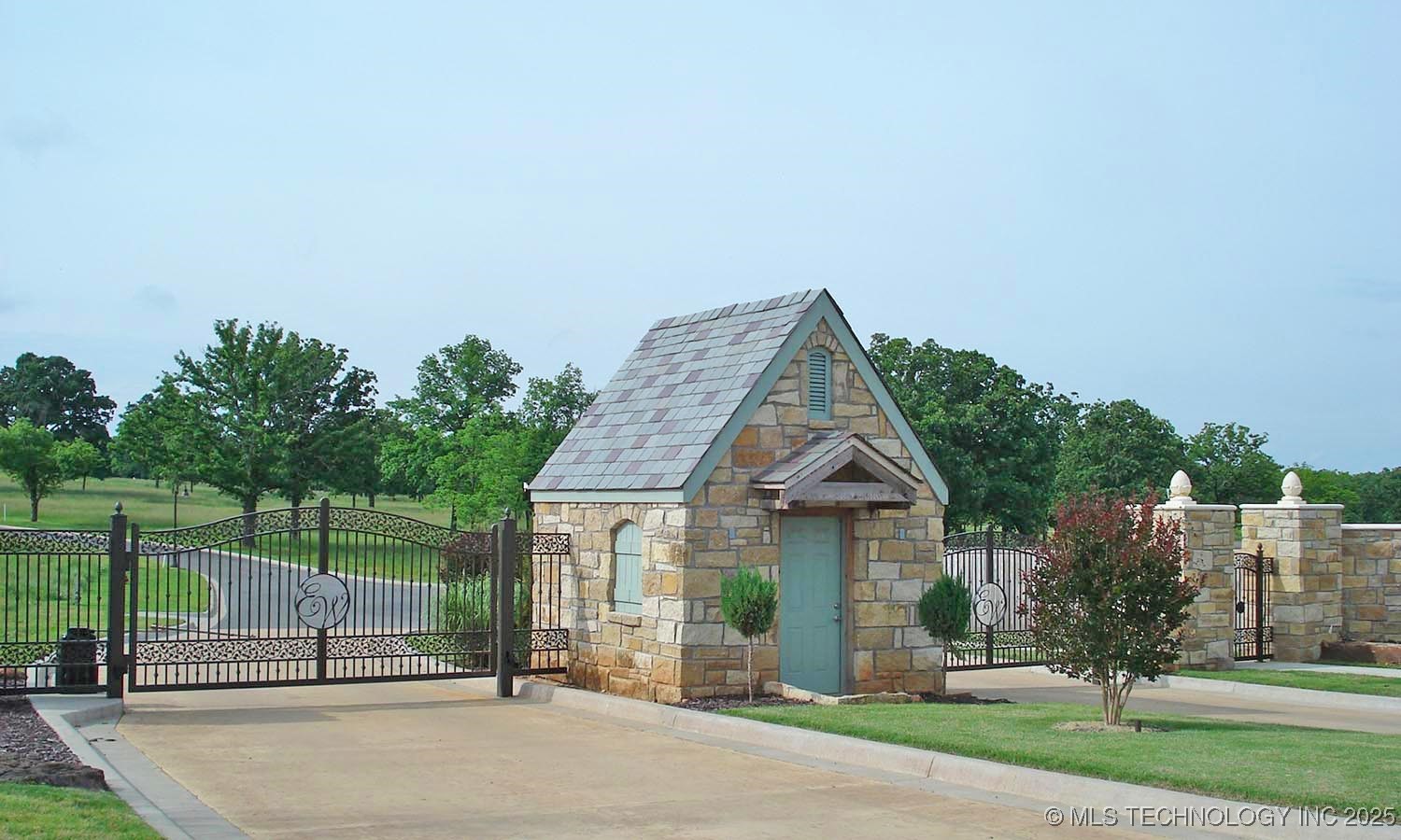 972 Seagrove Way Tahlequah OK 74464