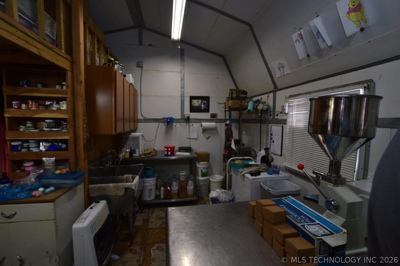460925 E 1146th Road Sallisaw OK 74955