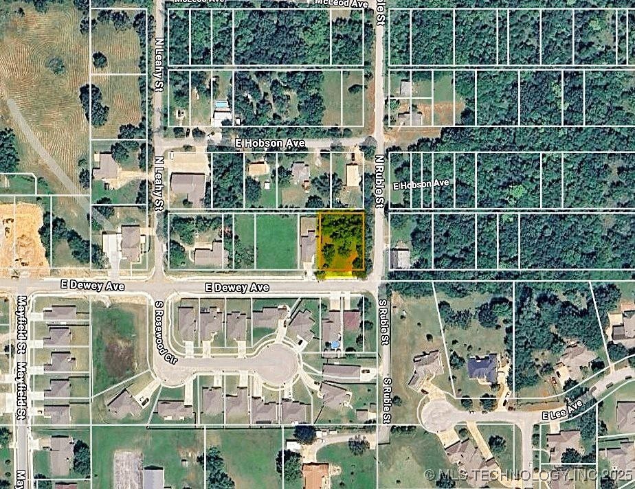 E Dewey Avenue Sapulpa OK 74066
