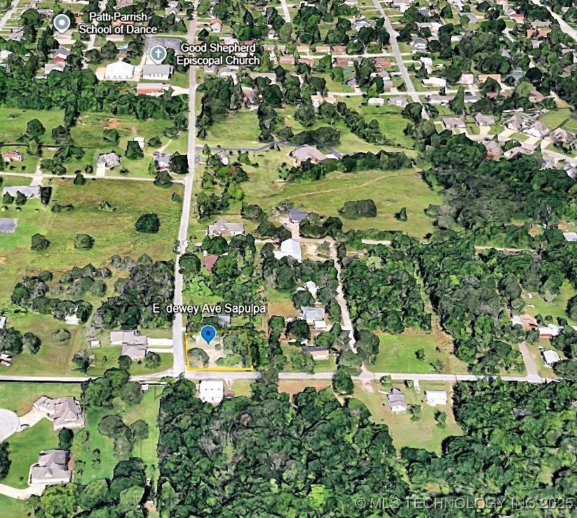 E Dewey Avenue Sapulpa OK 74066