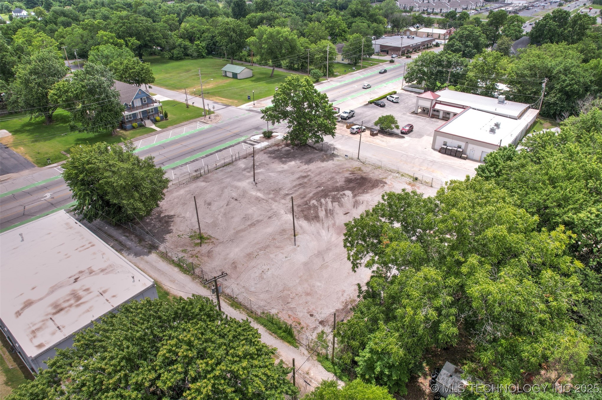 824 S Main Street Broken Arrow OK 74012