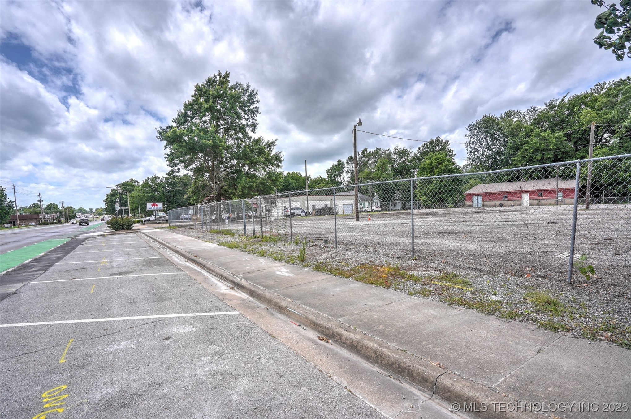 824 S Main Street Broken Arrow OK 74012