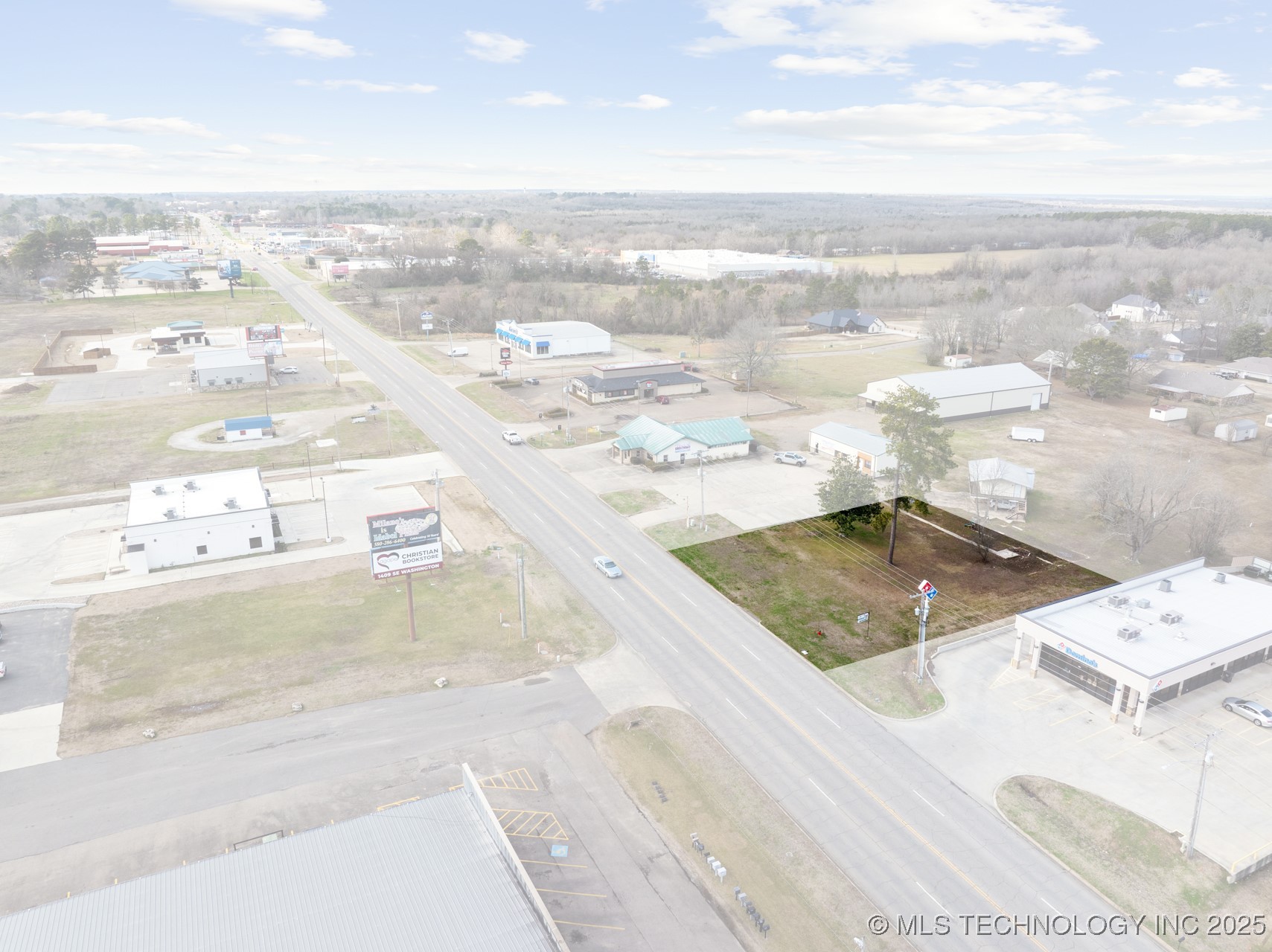 2017 E Washington Street Idabel OK 74745