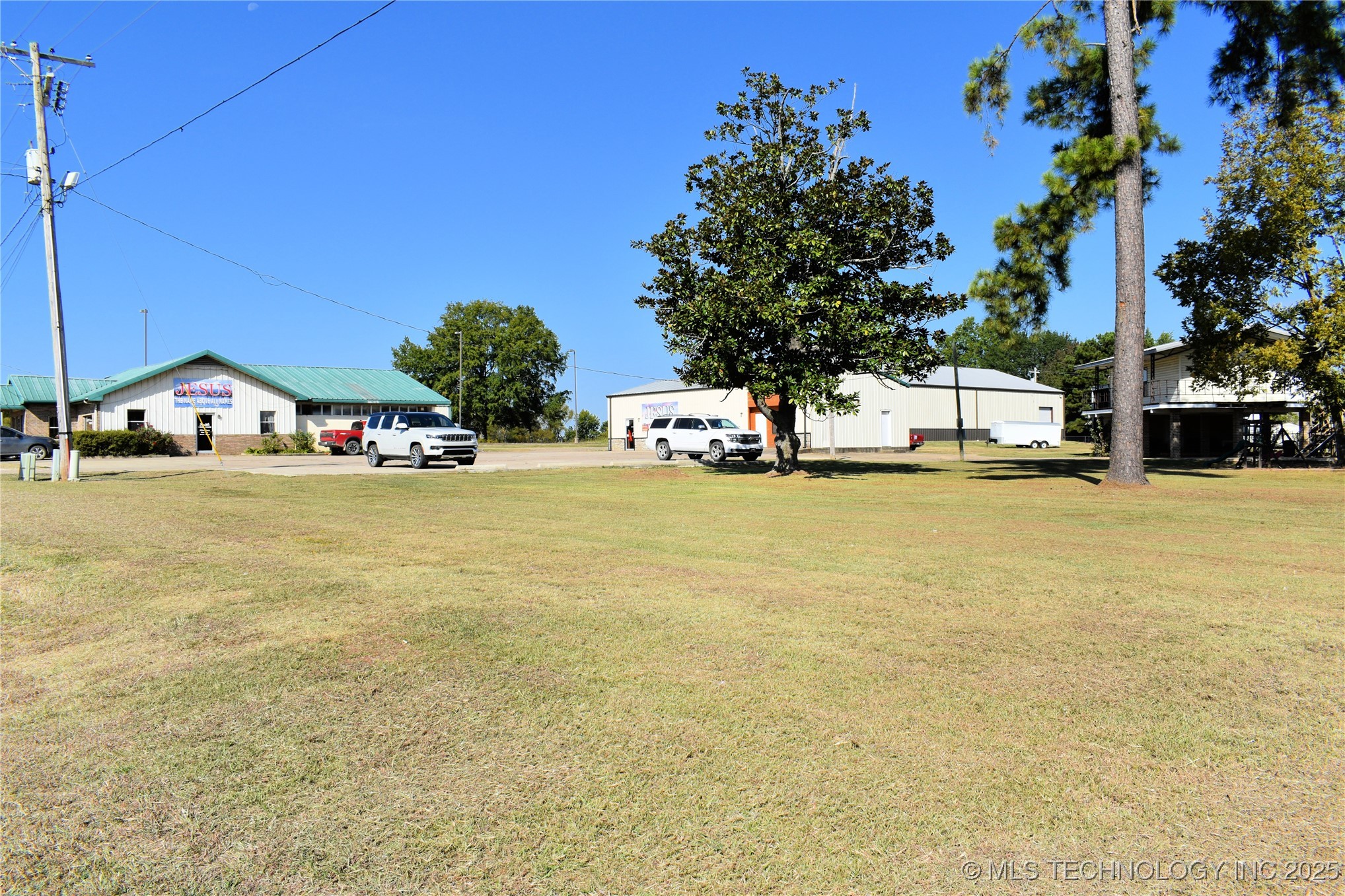 2017 E Washington Street Idabel OK 74745