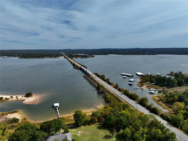 9 E Bower Eufaula OK 74432