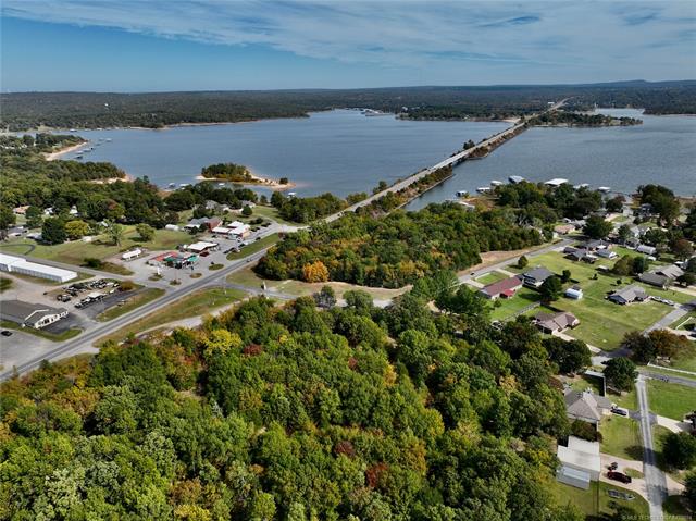9 E Bower Eufaula OK 74432