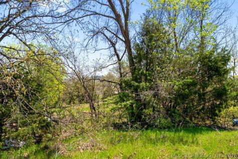 2 Hickory Bluff Street Sapulpa OK 74066