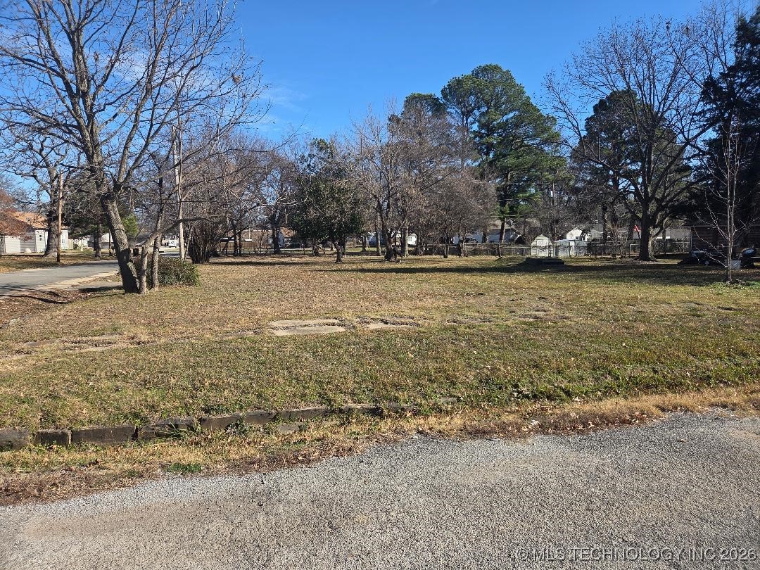 403 W Grand Eufaula OK 74432